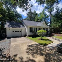 393 E Wood Ln - Photo 1 of 1