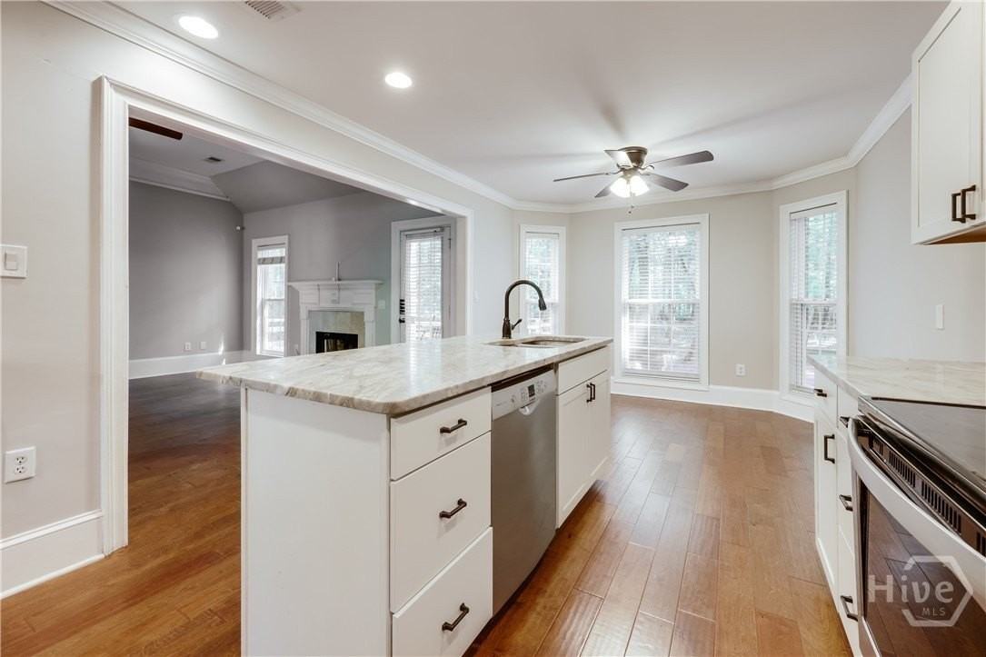 183 Oak Meadow Dr - Photo 3 of 15