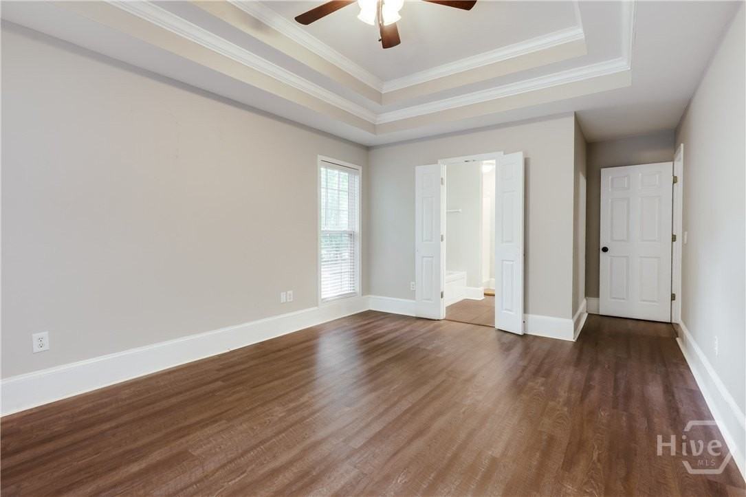 183 Oak Meadow Dr - Photo 4 of 15
