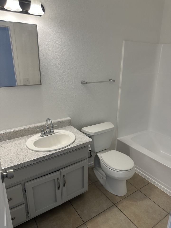 9416 W Rafael Dr #1 - Photo 4 of 25