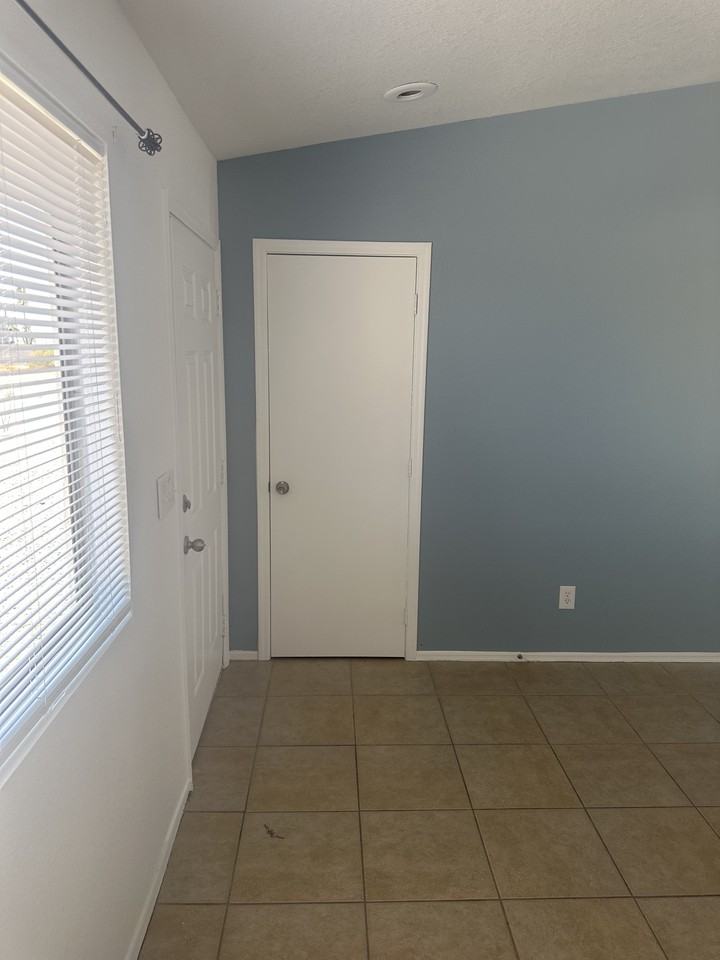 9416 W Rafael Dr #1 - Photo 6 of 25