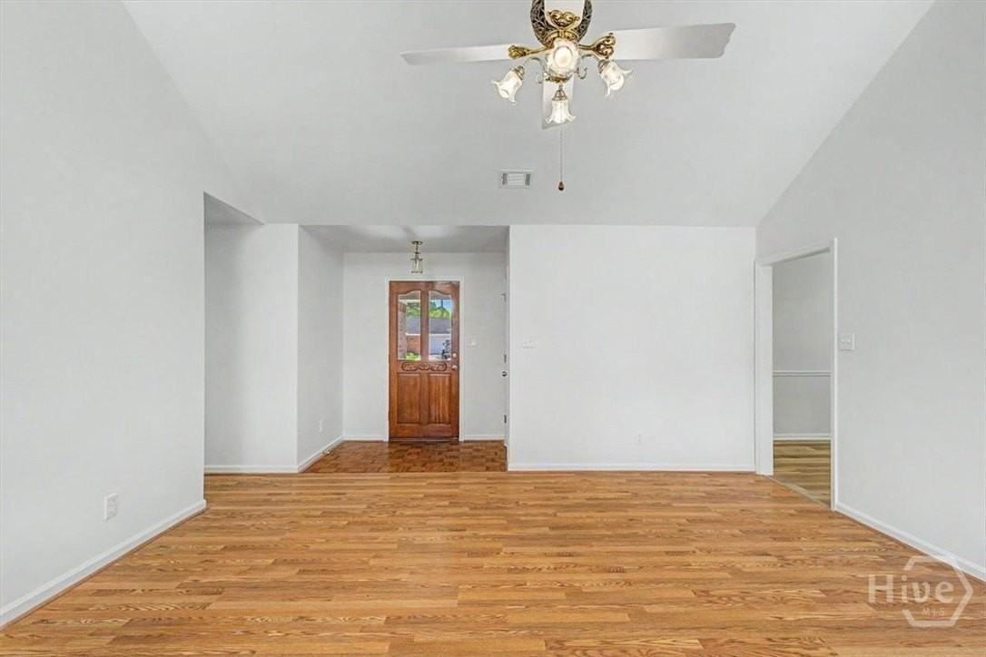 85 S Oak Rd - Photo 5 of 31