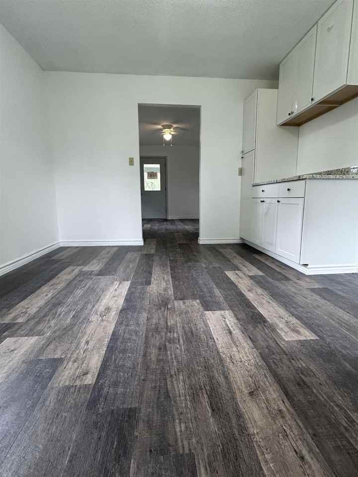 2001 King Rd - Photo 7 of 18