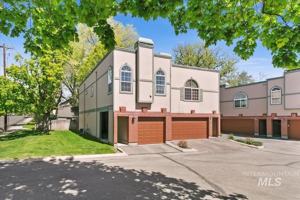 featured image of 150 S Straughan Ave