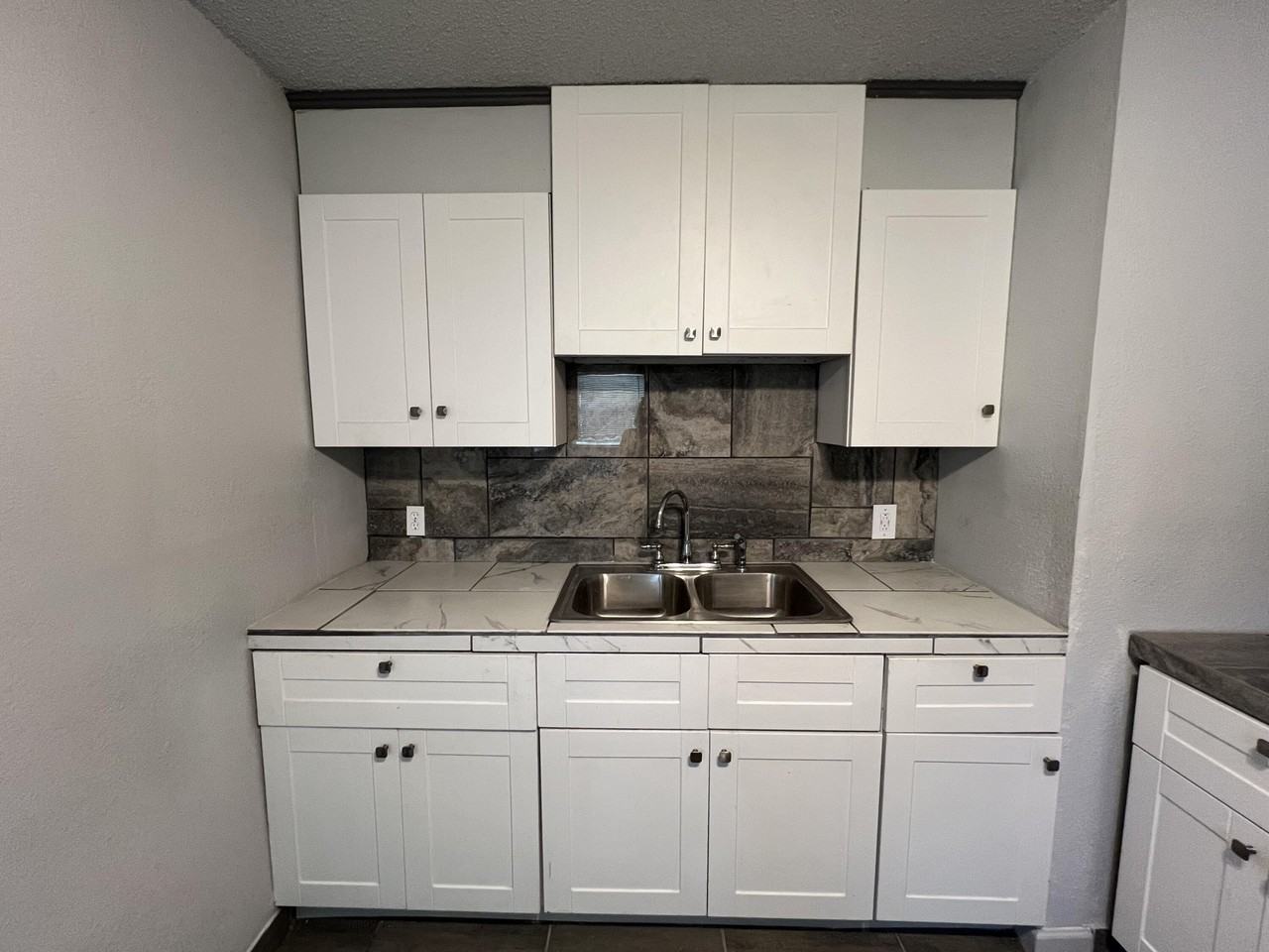 801 Vanda Ave - Photo 4 of 13