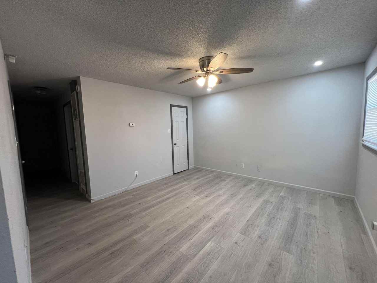 801 Vanda Ave - Photo 6 of 13