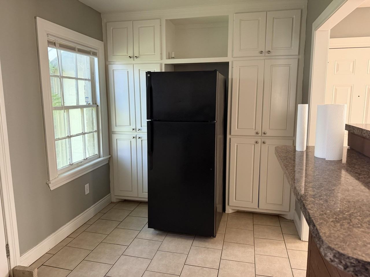 2101 15th St - Photo 4 of 10