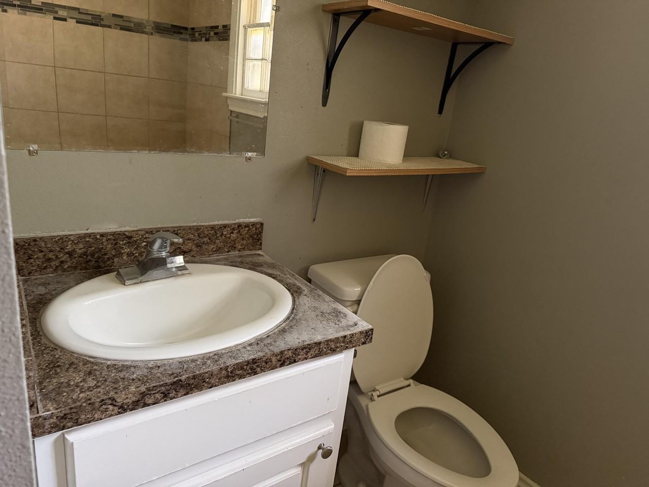 2101 15th St - Photo 7 of 10