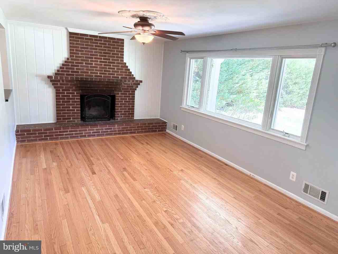 90 Avondale Cir - Photo 6 of 32