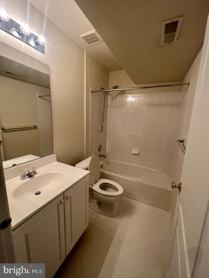 22106 Fair Garden Ln - Photo 7 of 30