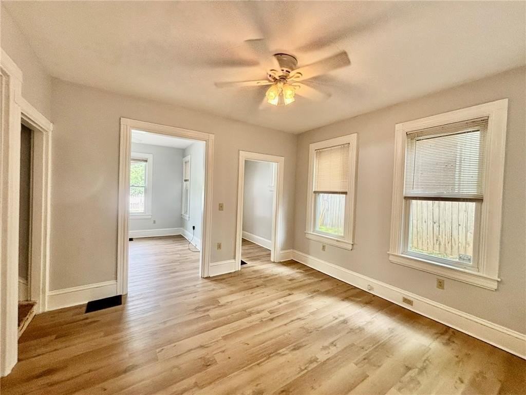 412 Parsons St - Photo 5 of 12