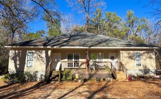 featured image of 3711 Sanford Dr #A