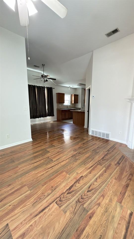 1197 Misty Isle Dr - Photo 7 of 11