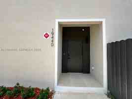 featured image of 19440 Sw 125th Ave #0