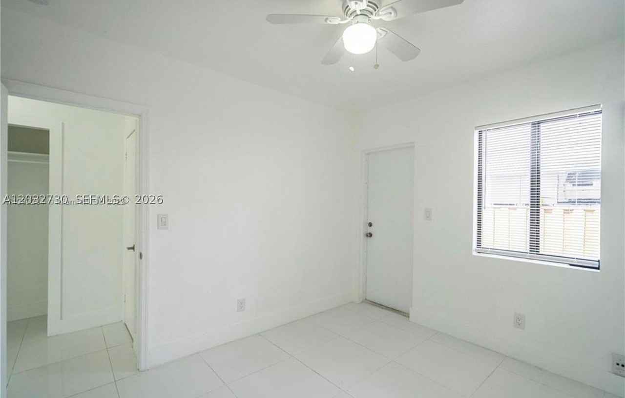 7935 Crespi Blvd #3