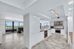featured image of 2 Grove Isle Dr #B1210