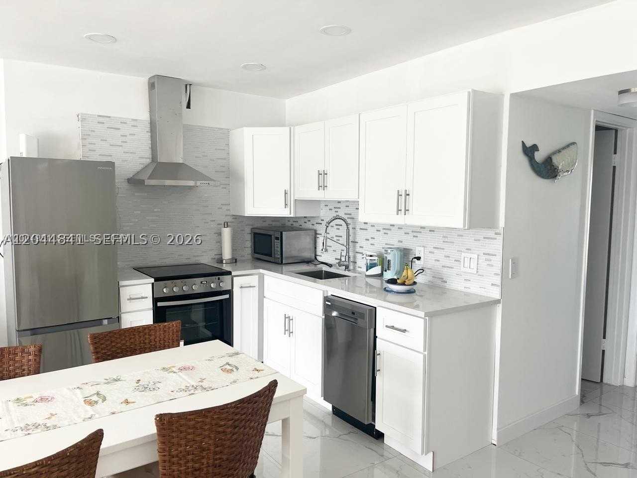 340 Oakridge S #340 - Photo 7 of 31