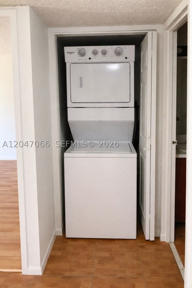 5821 Washington St #32 - Photo 7 of 14