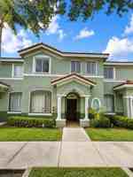 featured image of 2528 Se 14th Ave