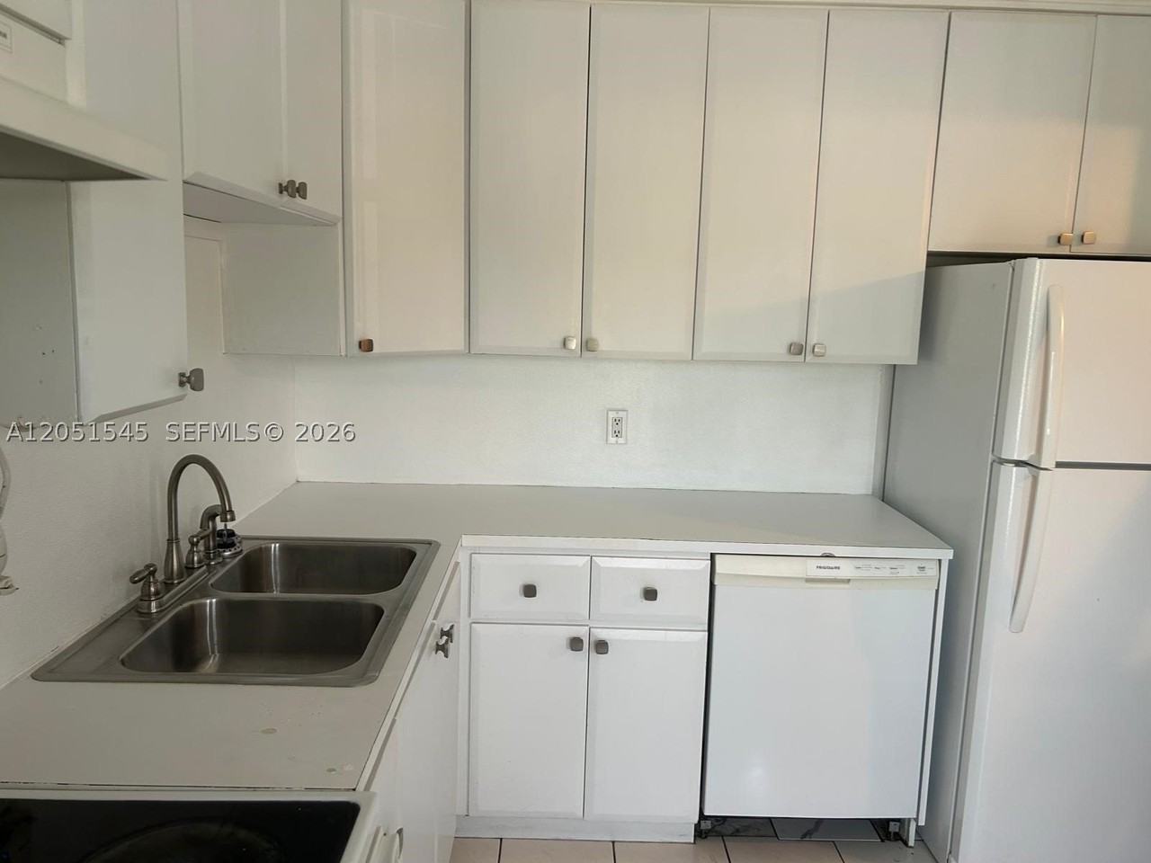 6100 S Falls Circle Dr #202 - Photo 5 of 21