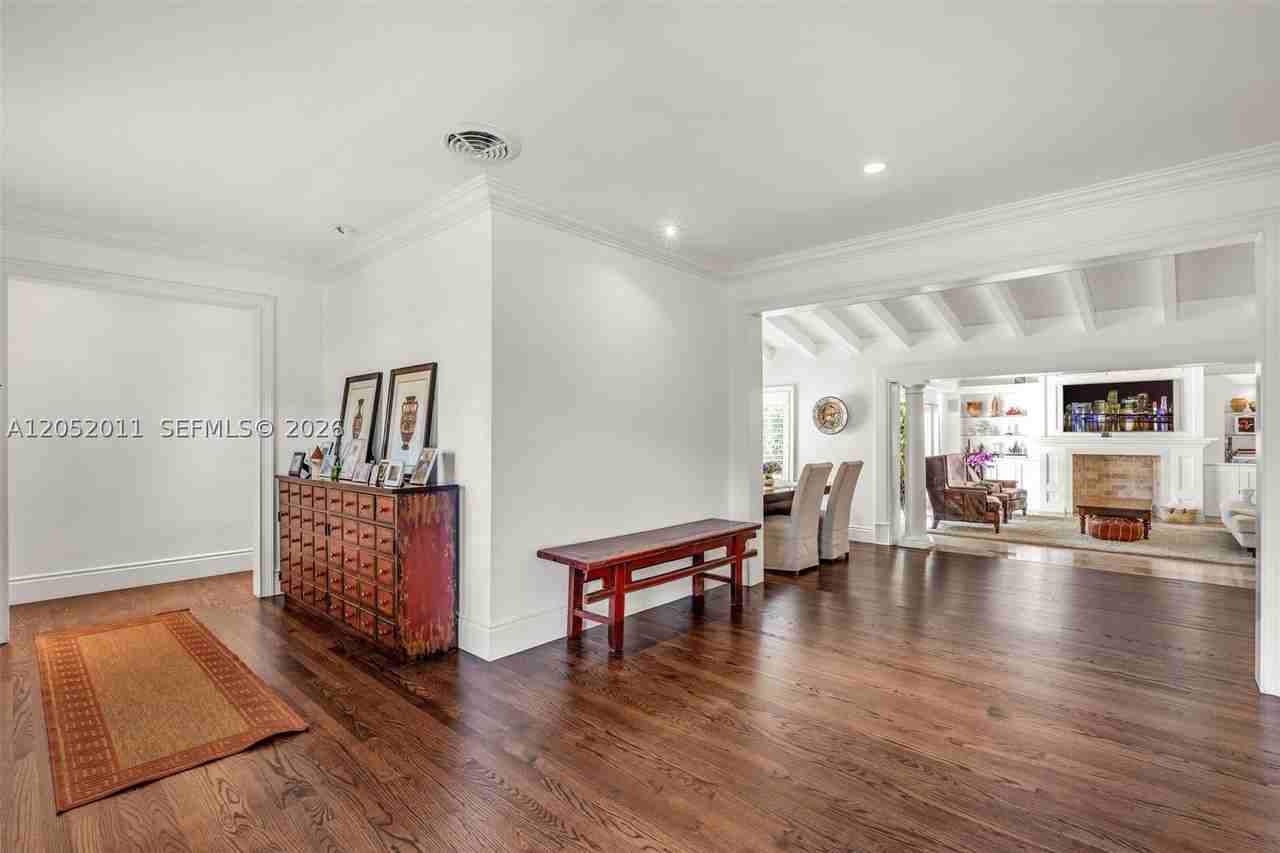 168 Morningside Dr - Photo 3 of 34