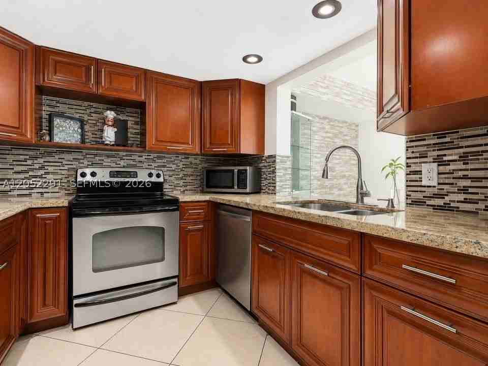 2055 Sw 122nd Ave #418