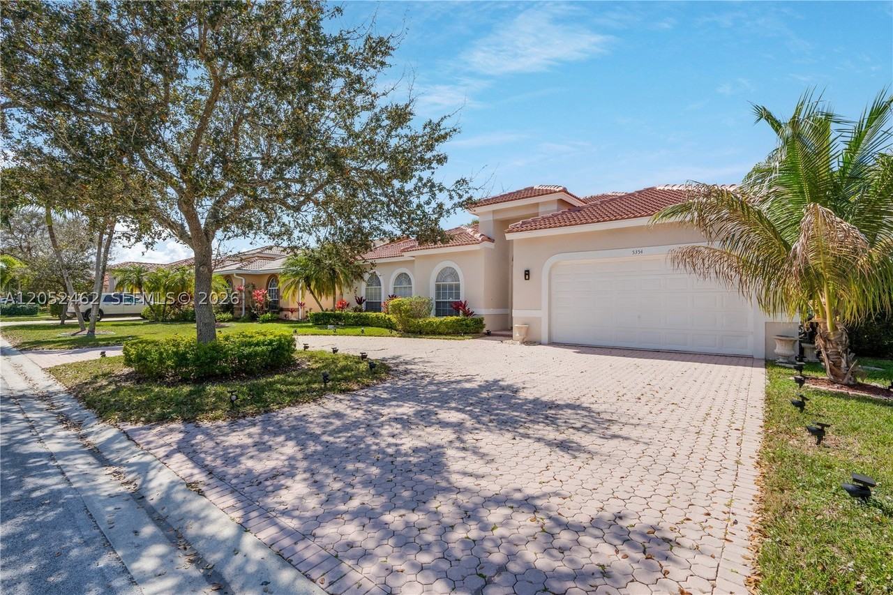 5354 Nw 57th Way - Photo 4 of 38