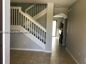 11380 Sw 233rd St - Photo 4 of 7