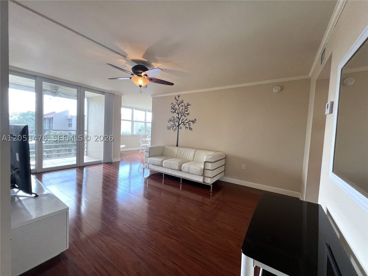 9451 Evergreen Pl #407