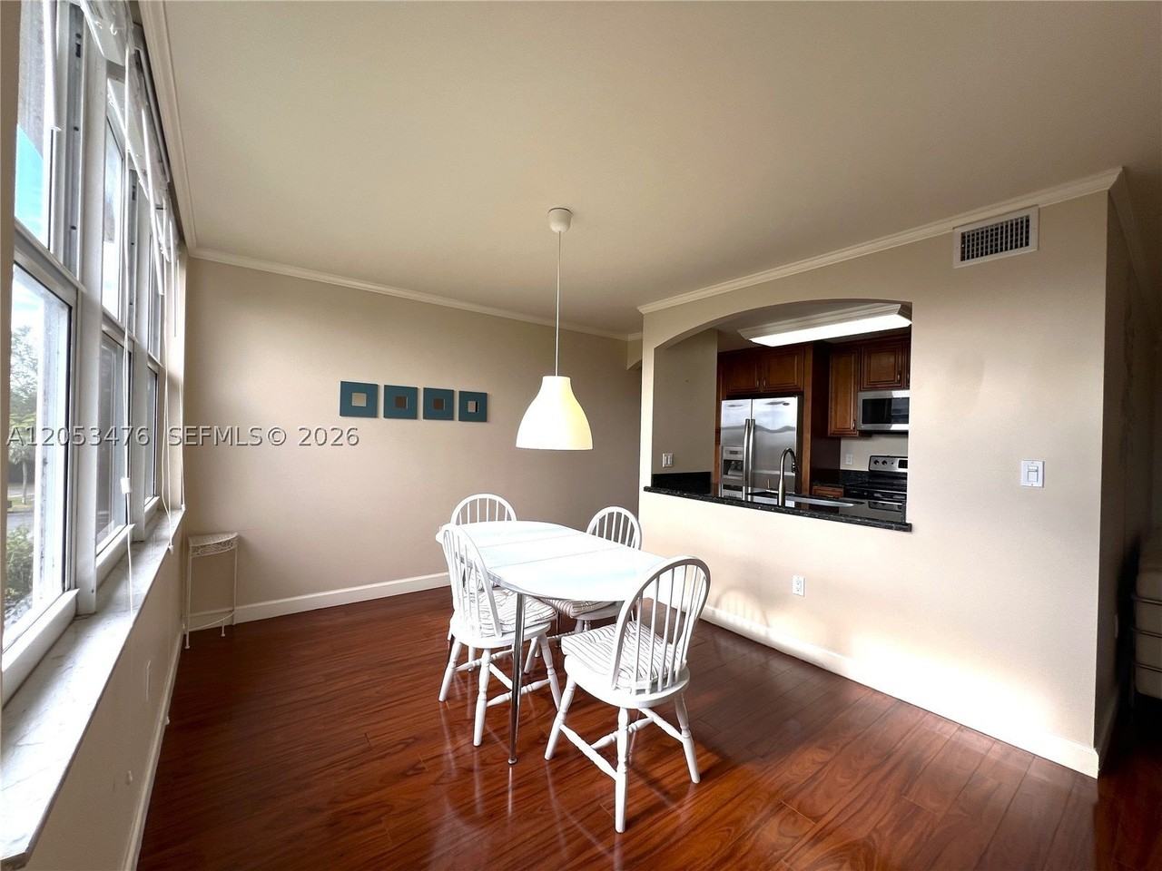 9451 Evergreen Pl #407 - Photo 5 of 25