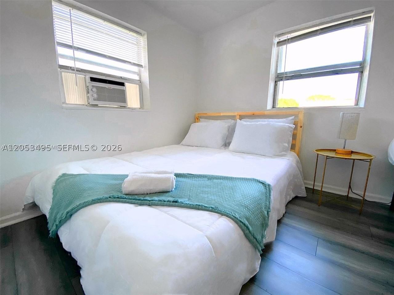 344 Nw 7th Ave #0 - Photo 4 of 14