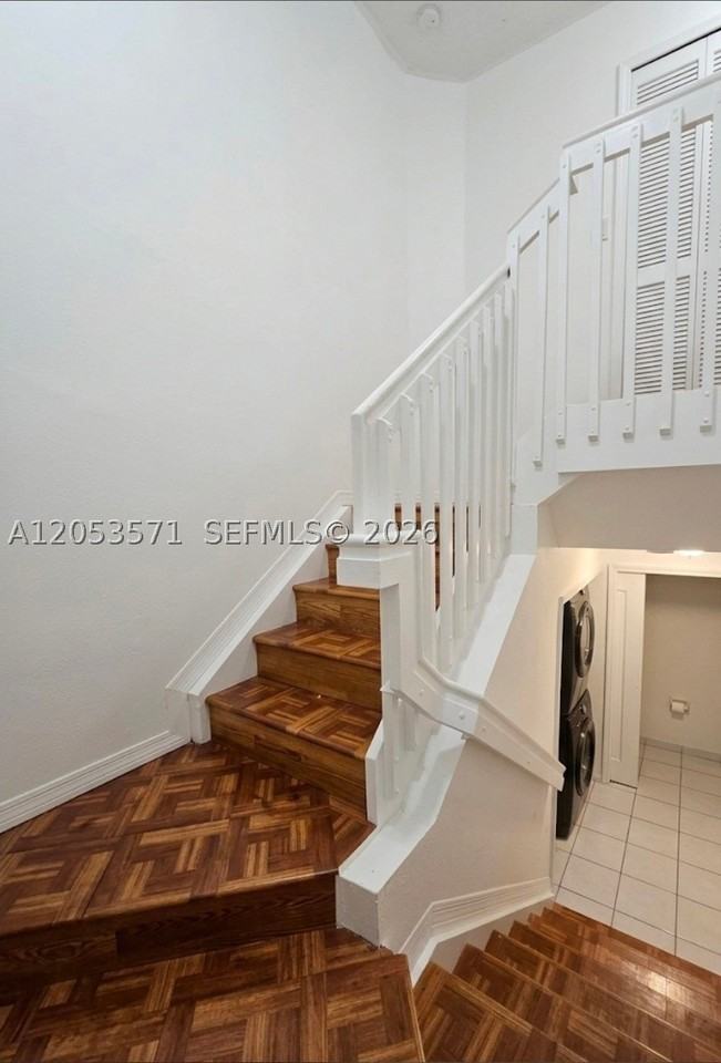 8936 W Flagler St #204 - Photo 5 of 24