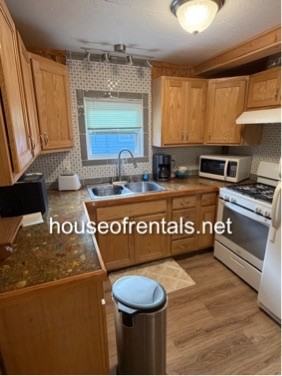 209 S Royal St #1 - Photo 2 of 8
