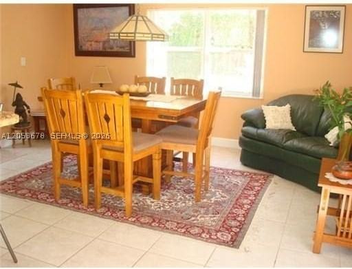 5273 Nw 113th Ave - Photo 5 of 32
