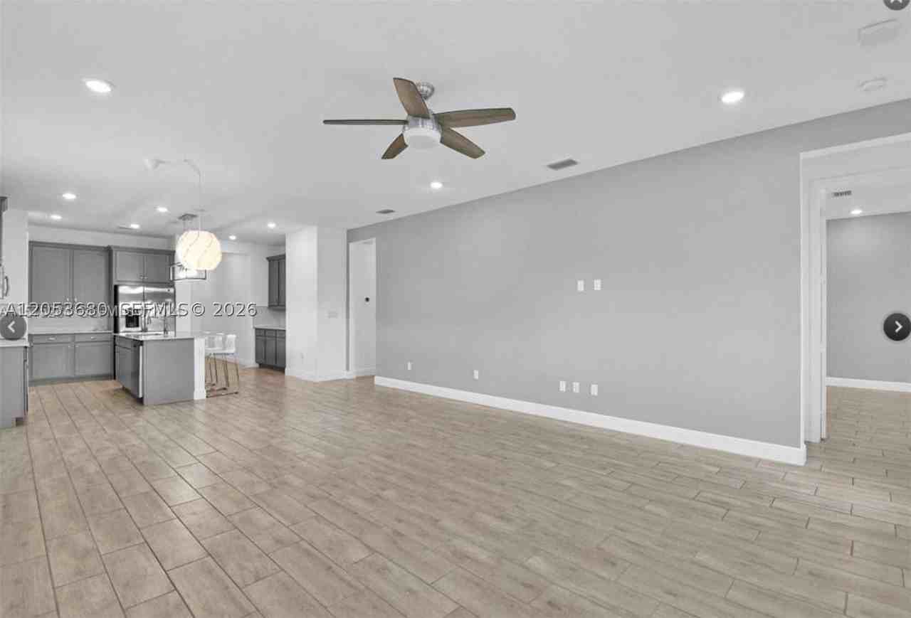 4110 Bonita Way - Photo 7 of 22