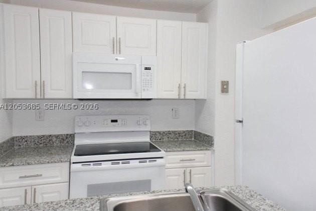 1850 Sw 122nd Ave #213 - Photo 2 of 4