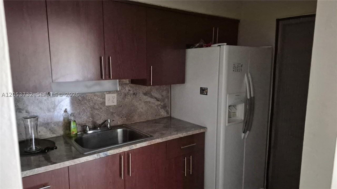 7220 Pembroke Rd #8 - Photo 2 of 10