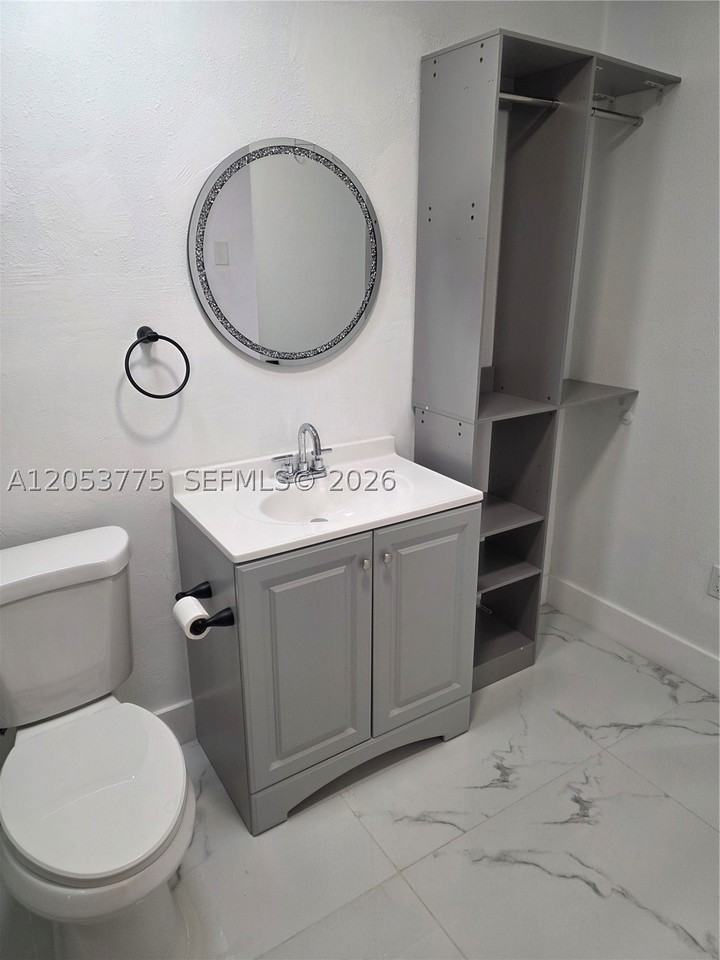 8830 Nw 150th St - Photo 3 of 7