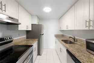 2350 Ne 135th St #812 - Photo 1 of 1