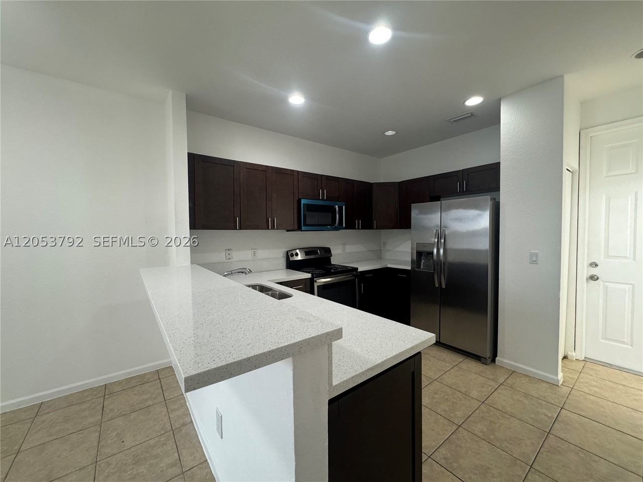 1415 Nw 34th Way #1415 - Photo 7 of 23