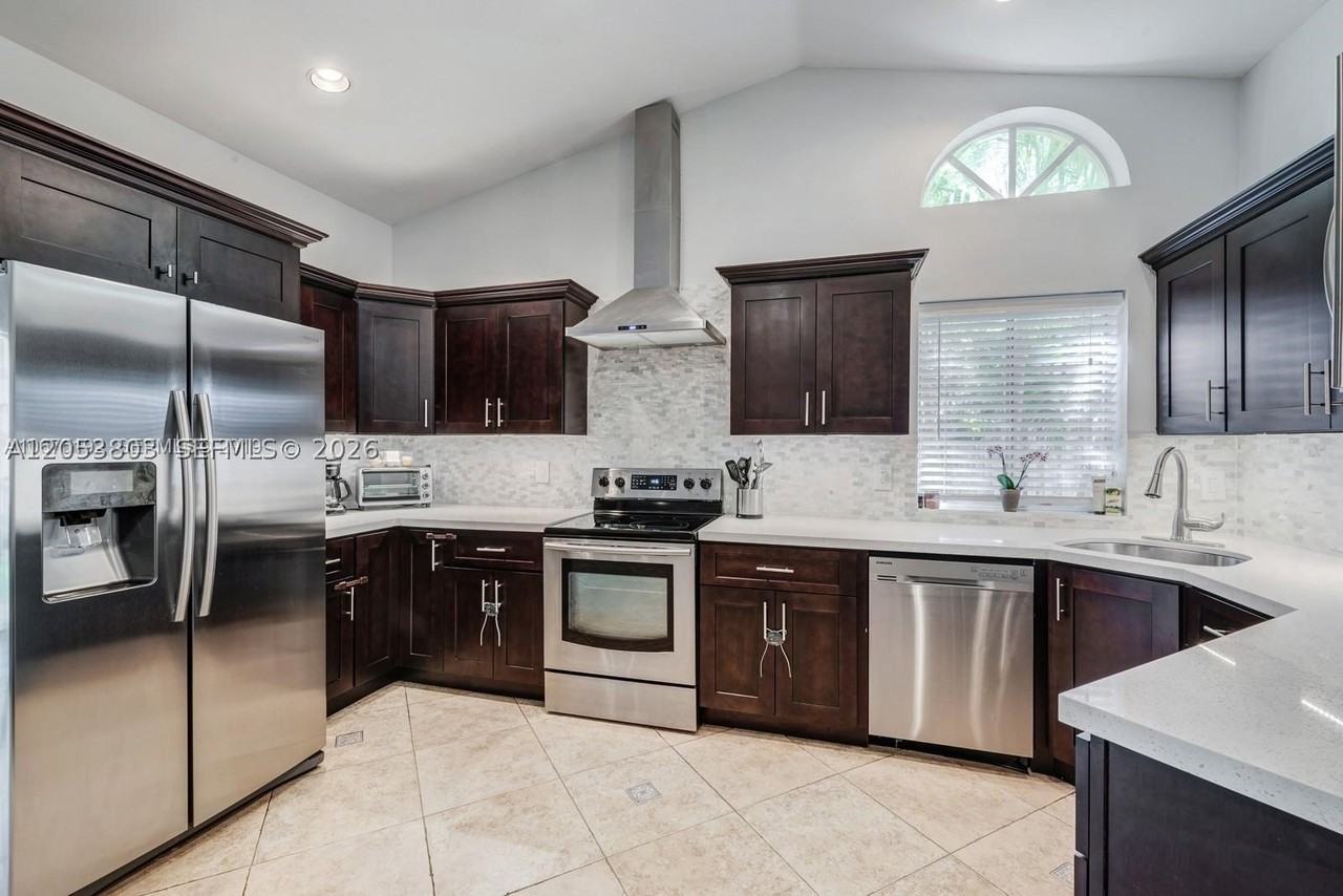 1377 Garden Rd #1377 - Photo 6 of 32
