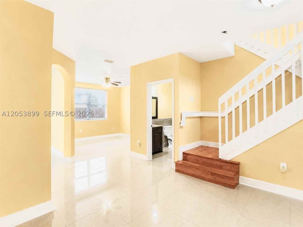 1485 Ne 33rd Rd #111-1 - Photo 6 of 24