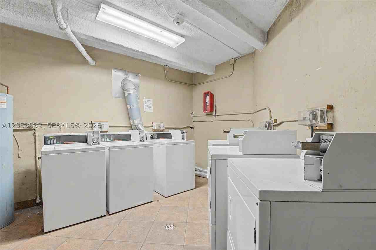 7500 Sw 59th Pl #109 - Photo 4 of 5