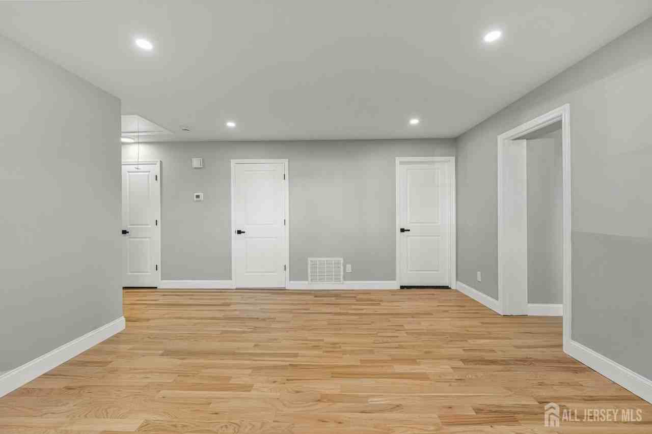 614 Remsen Ave #1 - Photo 6 of 22