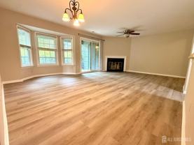 902 Woodhaven Dr - Photo 1 of 1