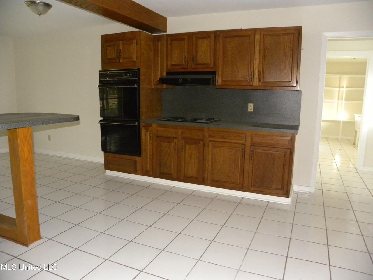 2507 Parkway Rd - Photo 7 of 38