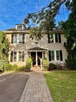 featured image of 1315 Cherry Ave #13