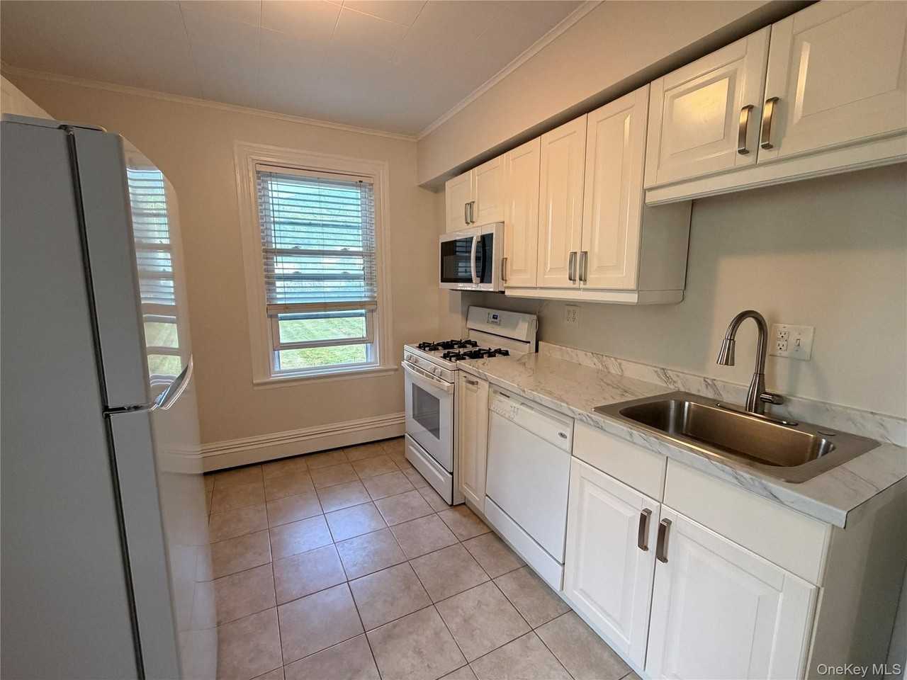 1315 Cherry Ave #13 - Photo 7 of 20