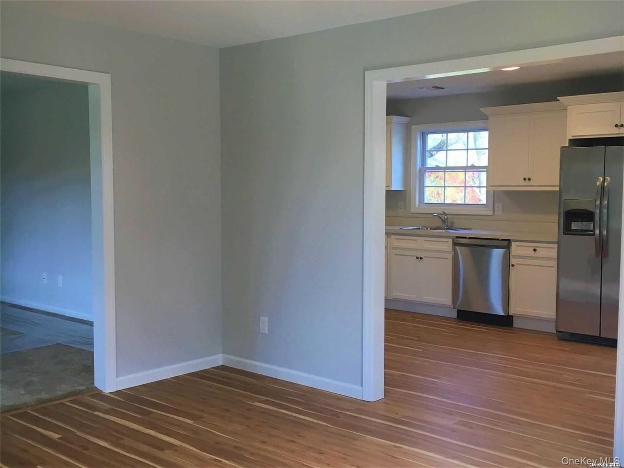 8 Melville Rd - Photo 3 of 23
