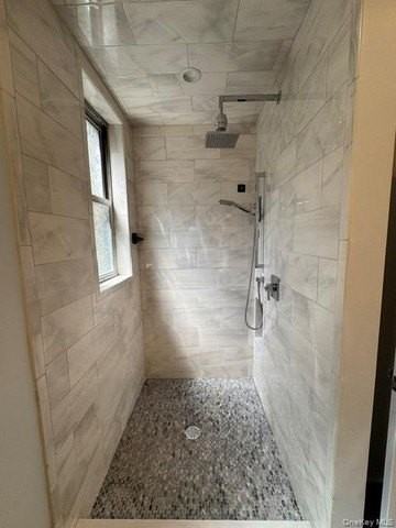 17 Grand Blvd #1 - Photo 6 of 9